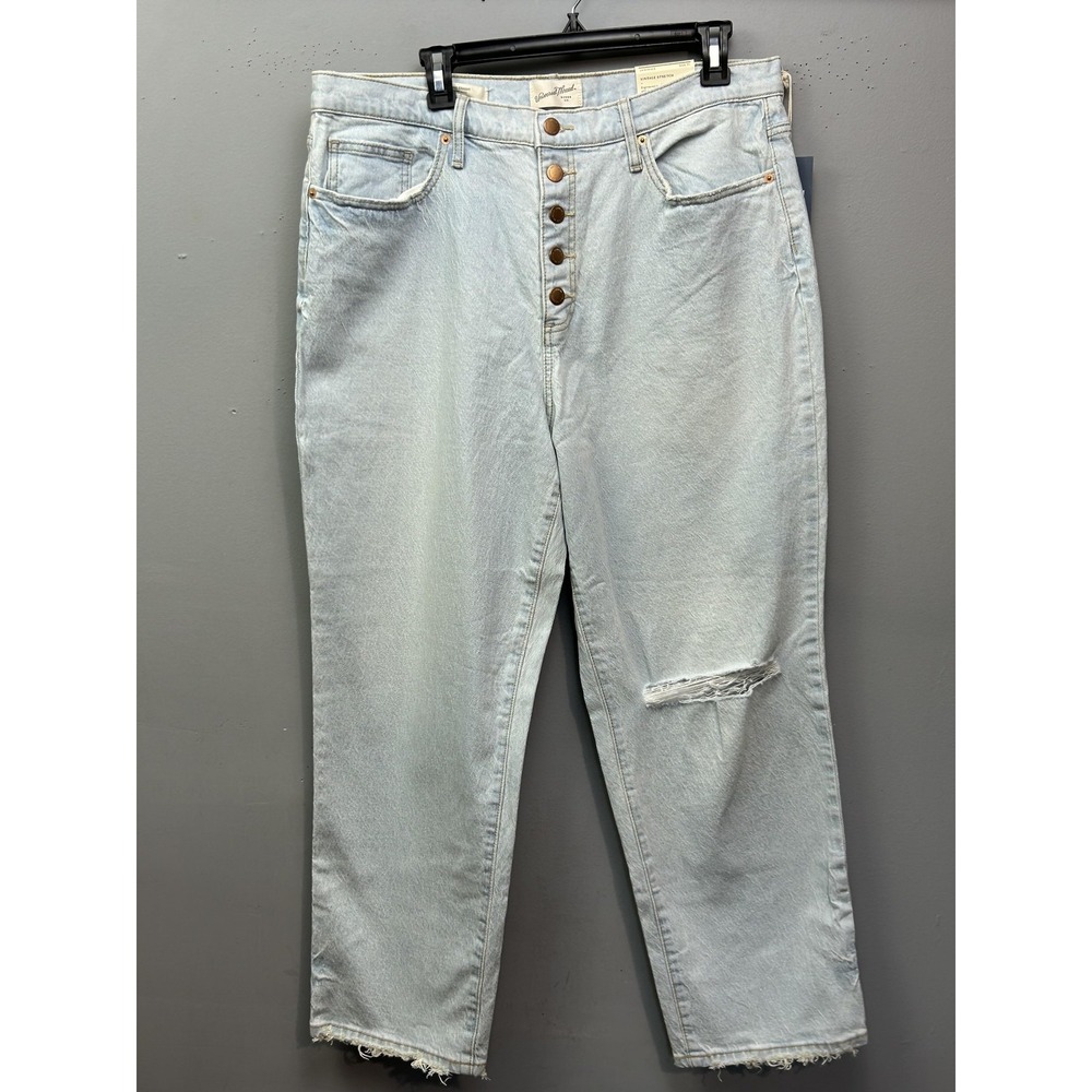 Universal Thread‎ Jeans Womens 16 Light Wash Hi-Rise Vintage Straight Distressed